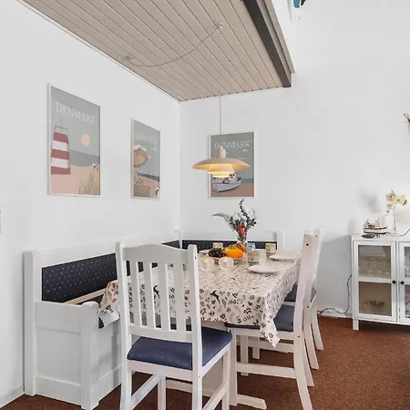 Holiday home Stunning In With Sauna *